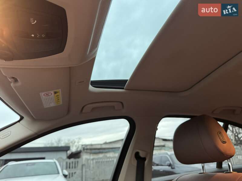 Седан BMW 5 Series 2016 в Тернополе