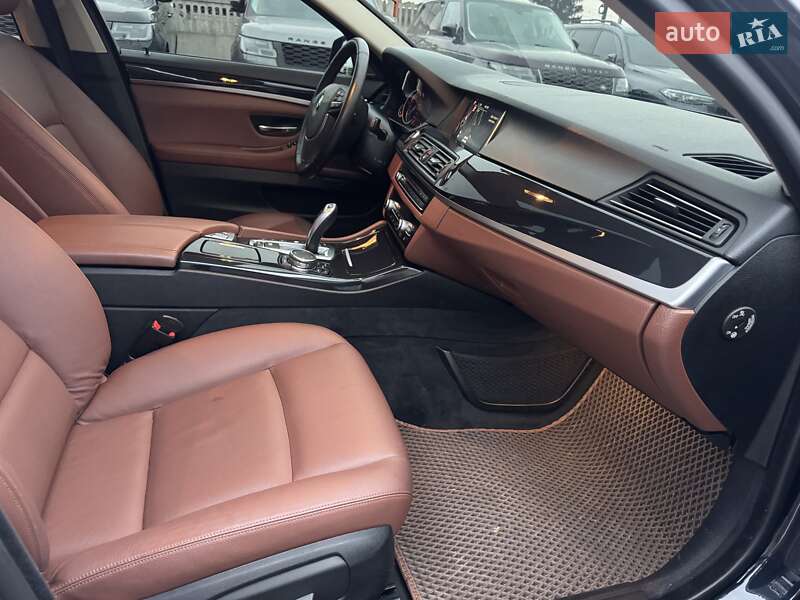 Седан BMW 5 Series 2016 в Тернополе