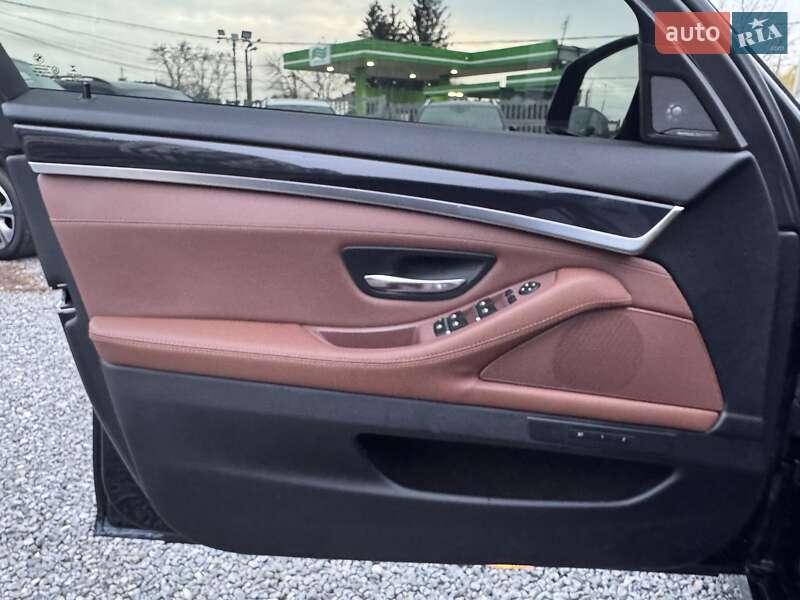 Седан BMW 5 Series 2016 в Тернополе