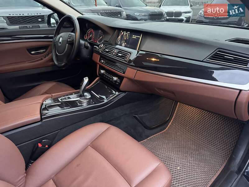 Седан BMW 5 Series 2016 в Тернополе