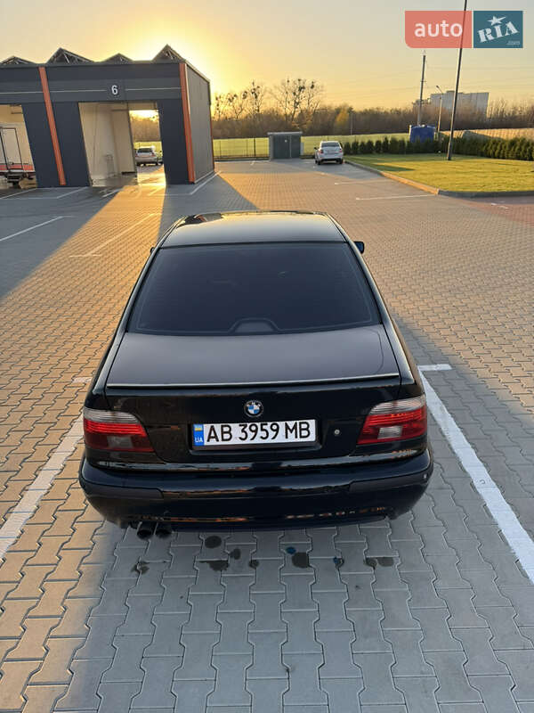 Седан BMW 5 Series 2002 в Виннице