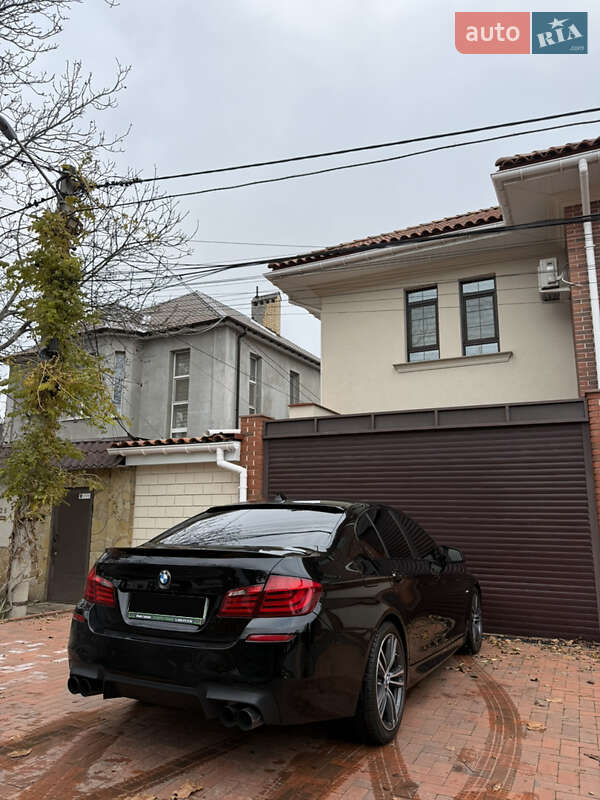 Седан BMW 5 Series 2011 в Одессе фото 10 Седан BMW 5 Series 2011 в Одессе