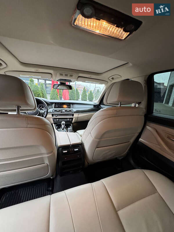 Седан BMW 5 Series 2015 в Киеве