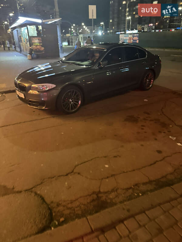 Седан BMW 5 Series 2013 в Киеве