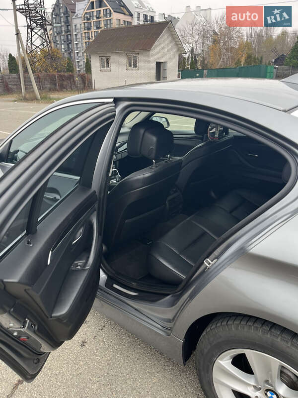 Седан BMW 5 Series 2010 в Киеве