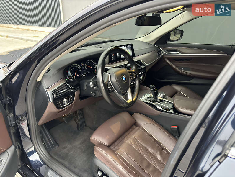 Седан BMW 5 Series 2018 в Черкассах