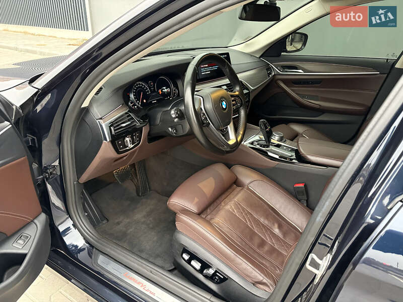 Седан BMW 5 Series 2018 в Черкассах