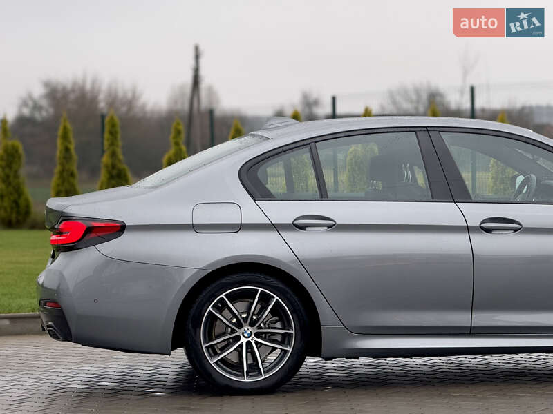 Седан BMW 5 Series 2022 в Луцке фото 47 Седан BMW 5 Series 2022 в Луцке