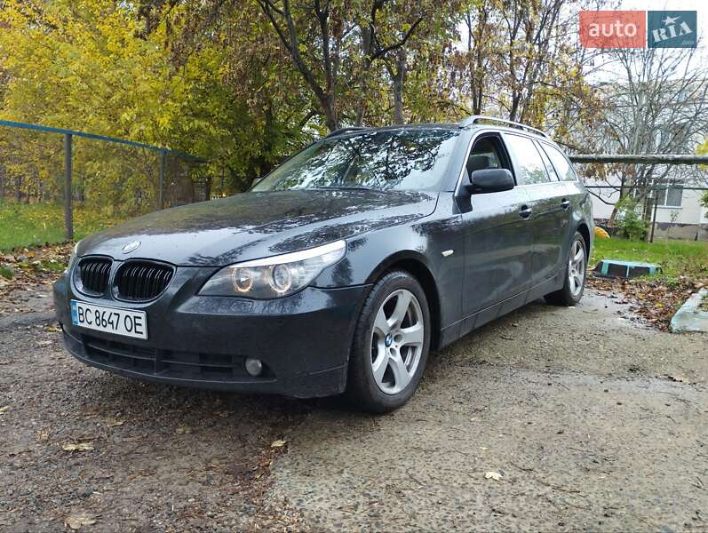 BMW 5 Series 2004