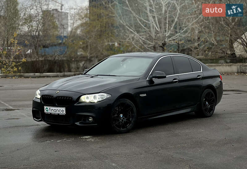 Седан BMW 5 Series 2014 в Киеве