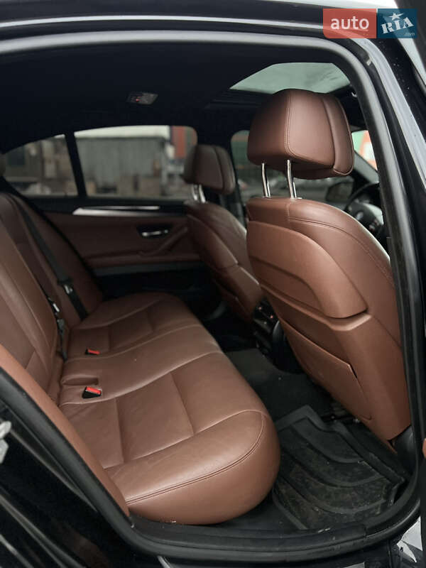 Седан BMW 5 Series 2014 в Киеве