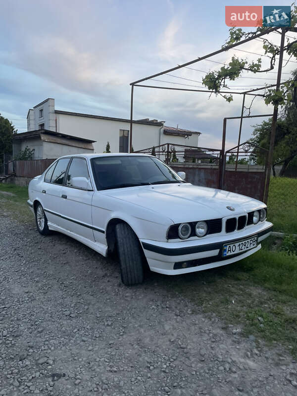 Седан BMW 5 Series 1991 в Іршаві фото 2 Седан BMW 5 Series 1991 в Іршаві