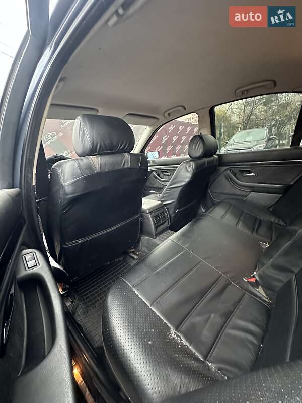 Седан BMW 5 Series 2001 в Сумах
