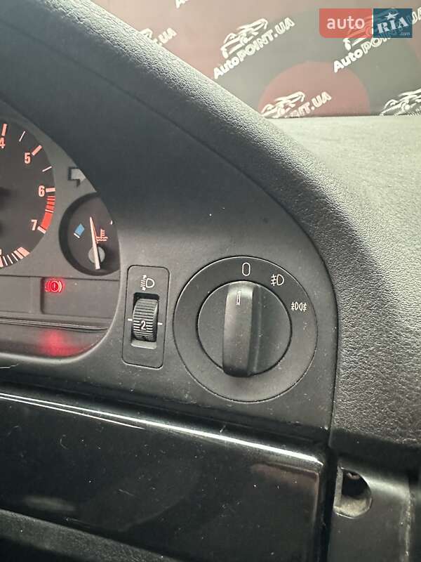 Седан BMW 5 Series 2001 в Сумах