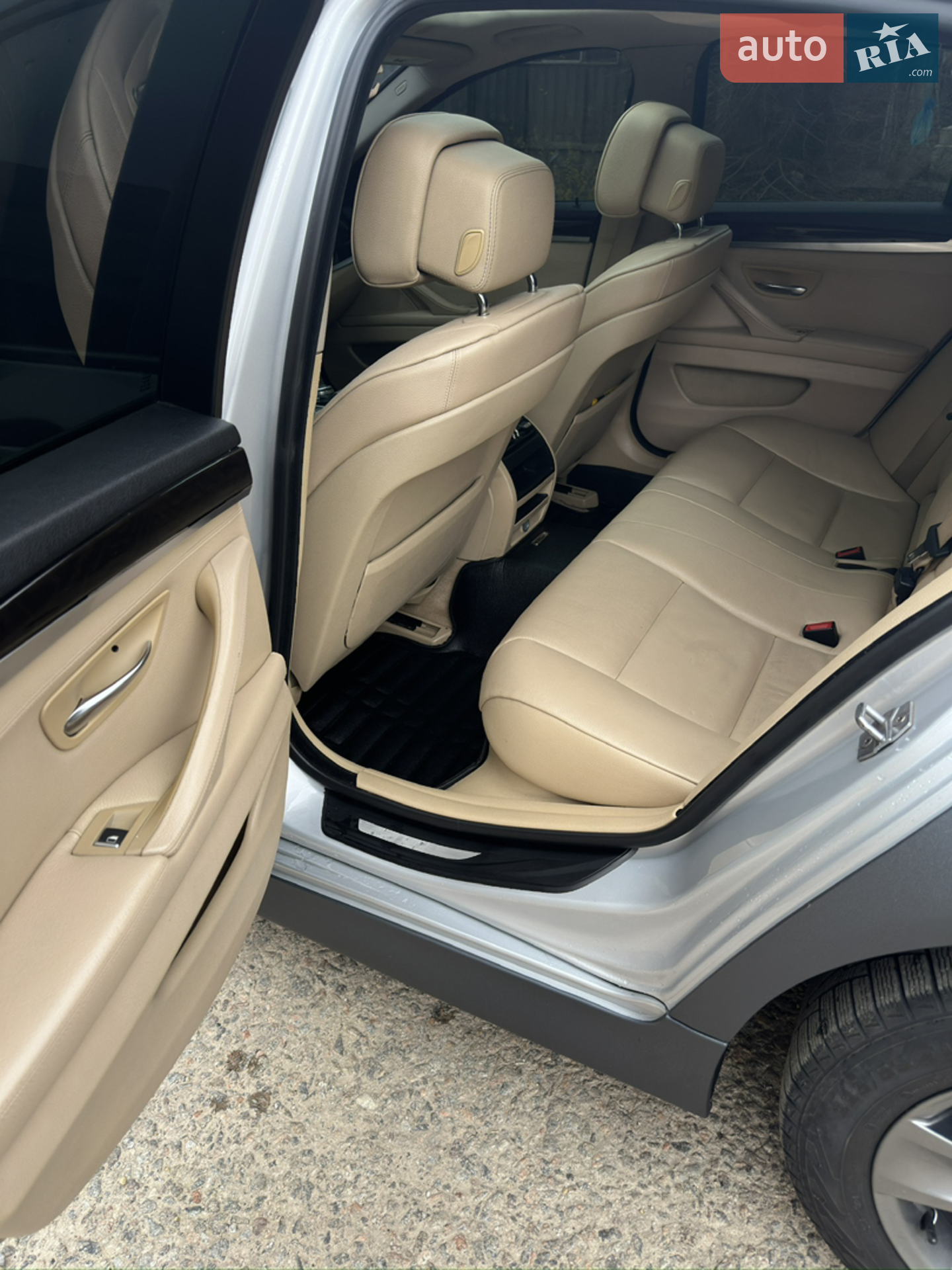 2012 BMW 5er - мініатюра 13