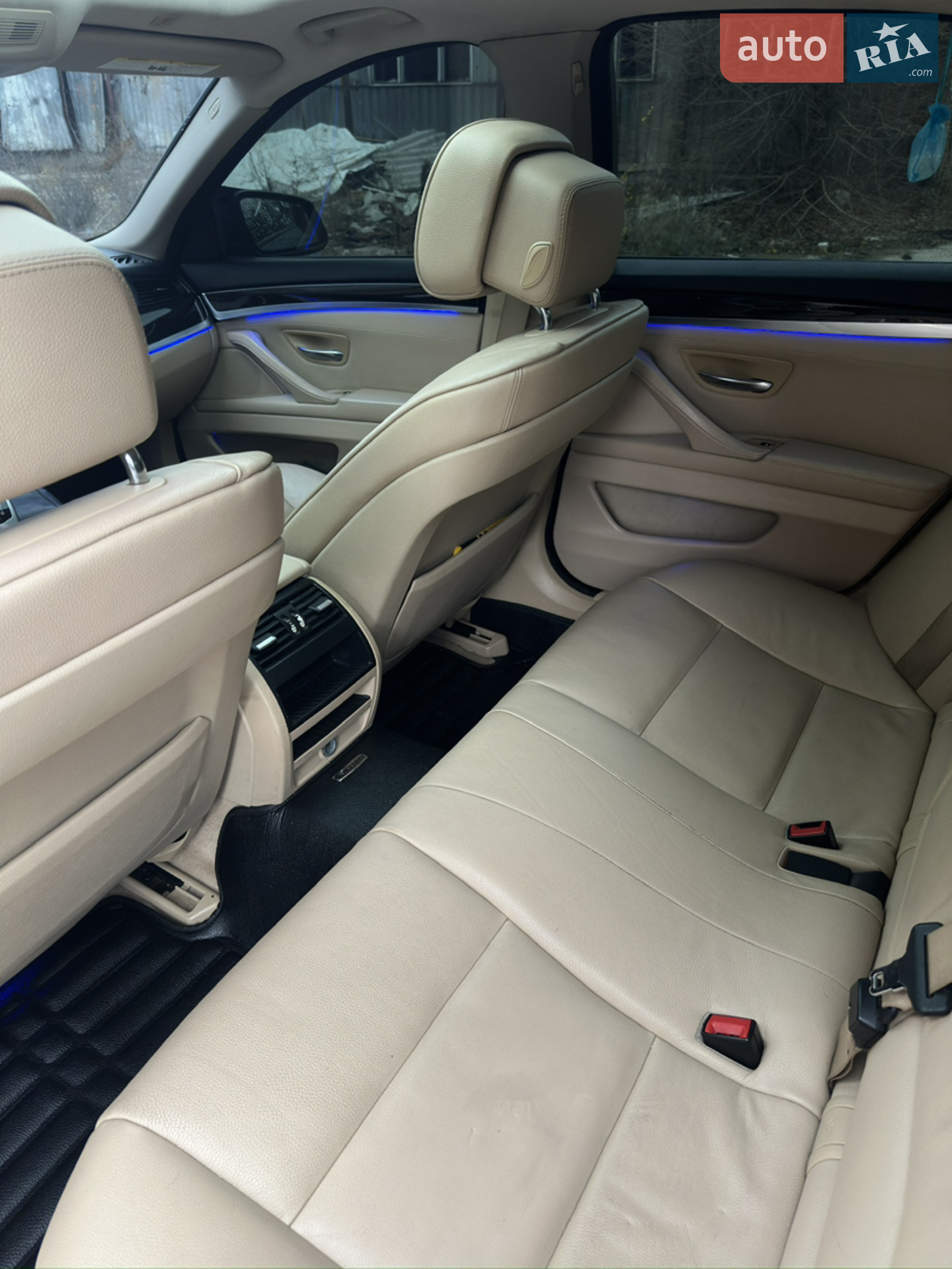 2012 BMW 5er - мініатюра 12
