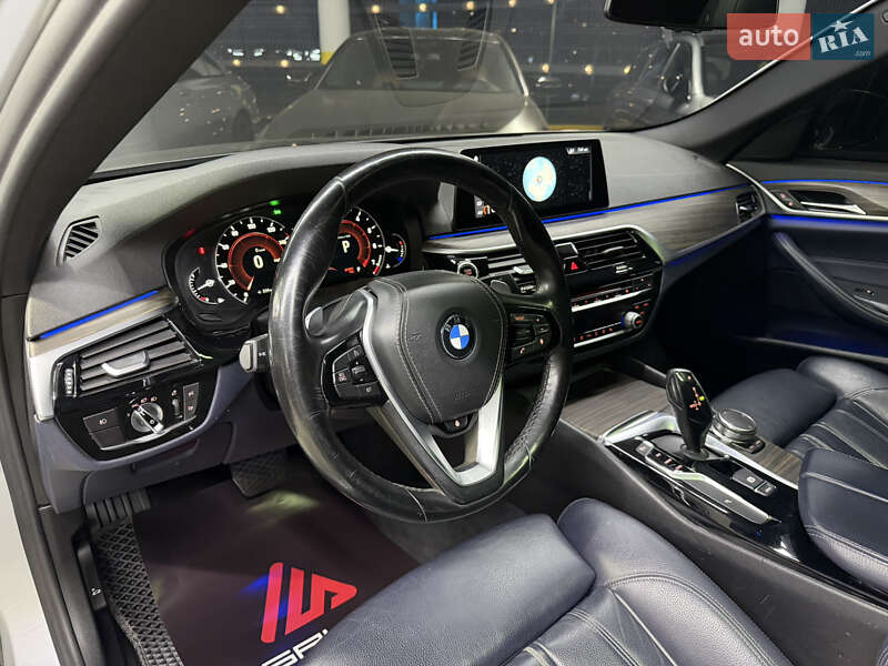 Седан BMW 5 Series 2018 в Одессе