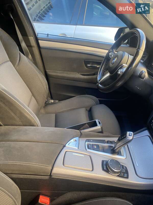 Седан BMW 5 Series 2014 в Ивано-Франковске