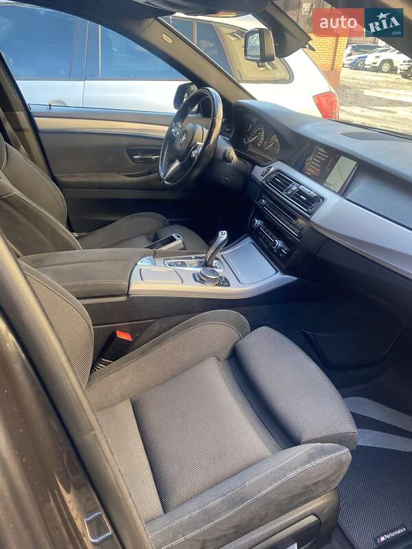 Седан BMW 5 Series 2014 в Ивано-Франковске