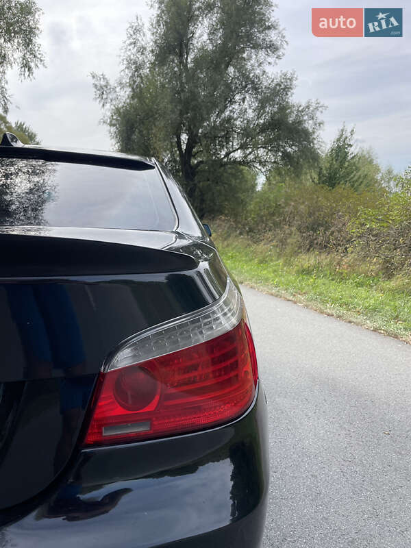 Седан BMW 5 Series 2007 в Чернигове