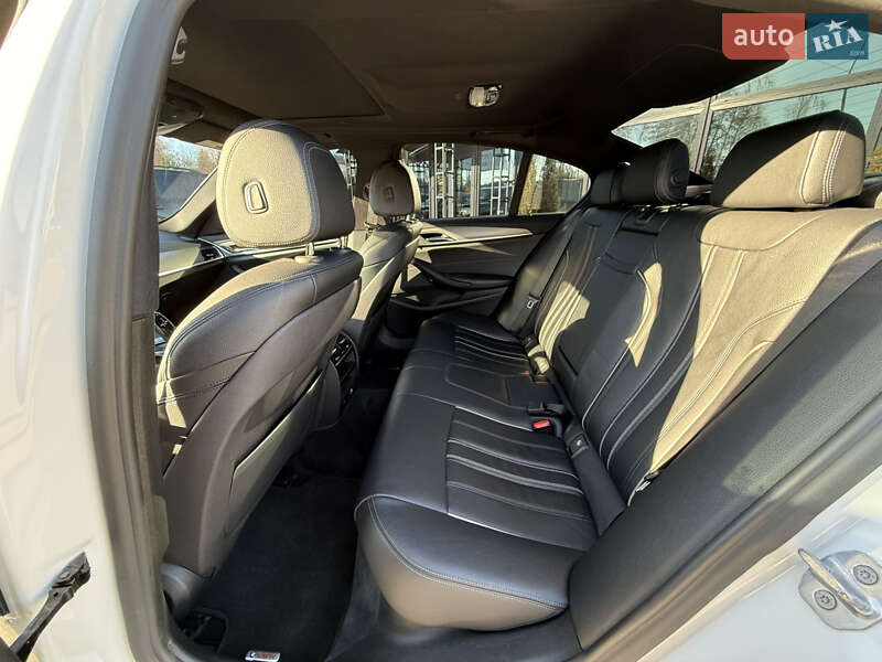 Седан BMW 5 Series 2018 в Ковеле