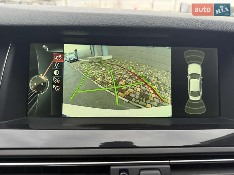 Седан BMW 5 Series 2016 в Кривом Роге