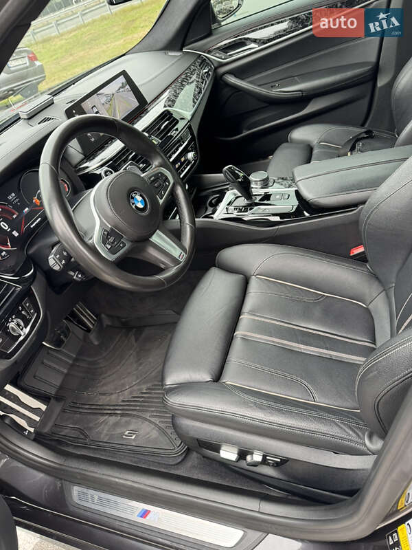 Седан BMW 5 Series 2018 в Киеве фото 7 Седан BMW 5 Series 2018 в Киеве