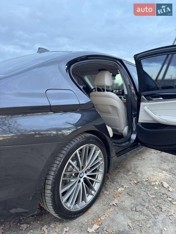 Седан BMW 5 Series 2017 в Виннице фото 19 Седан BMW 5 Series 2017 в Виннице