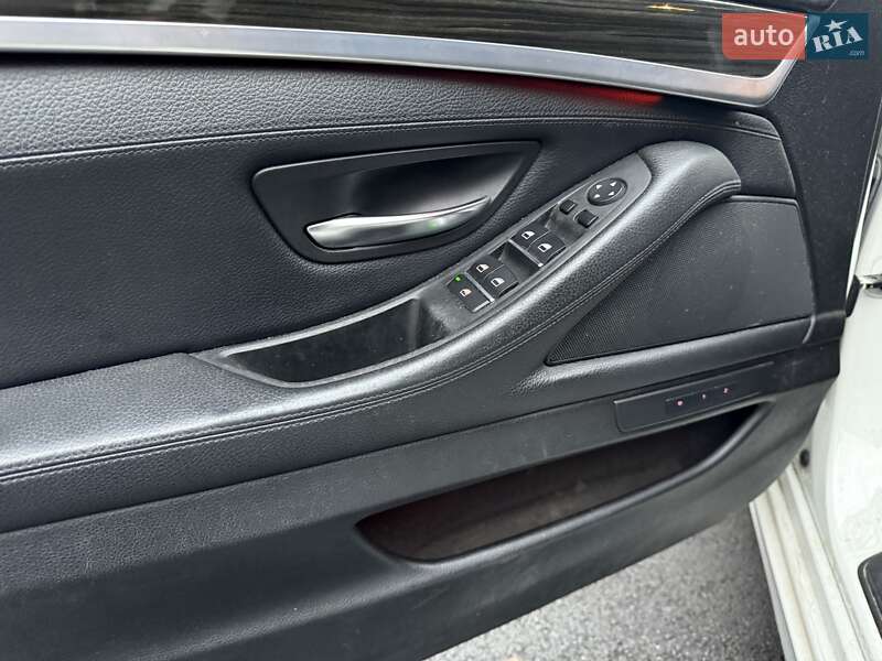 Седан BMW 5 Series 2013 в Києві