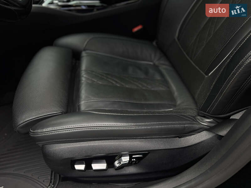 Седан BMW 5 Series 2017 в Івано-Франківську