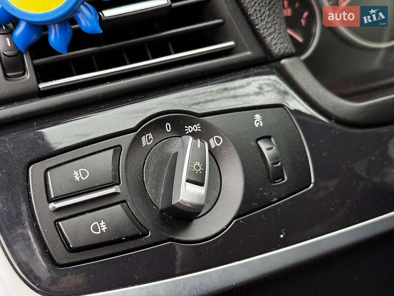 Универсал BMW 5 Series 2012 в Киеве