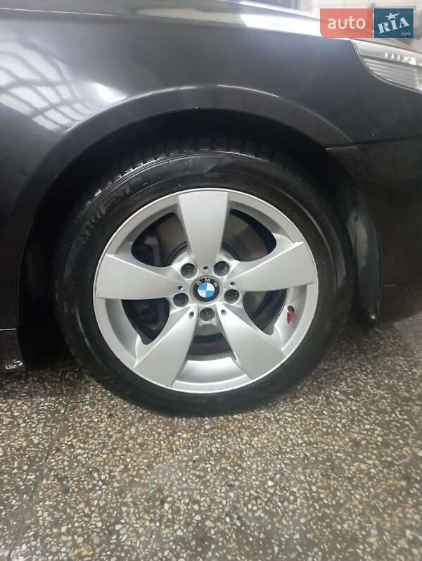 Универсал BMW 5 Series 2005 в Дунаевцах