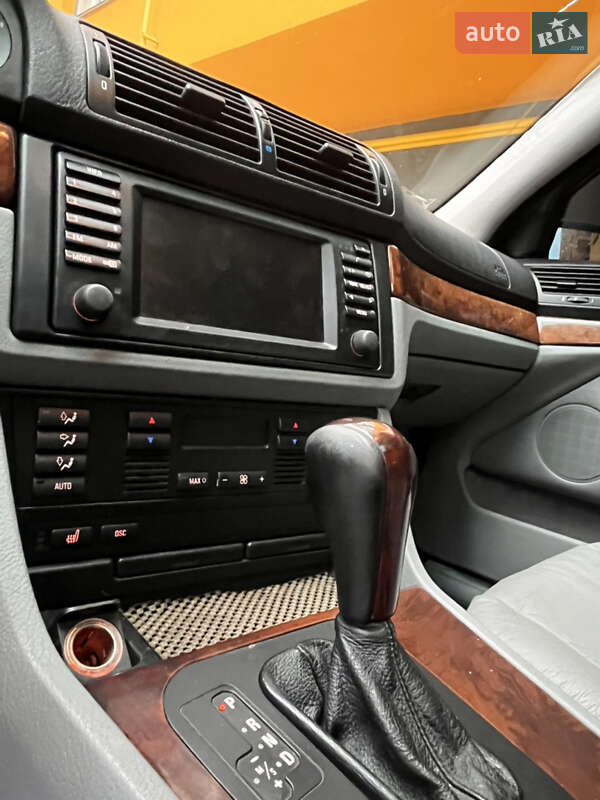 Седан BMW 5 Series 2001 в Виннице