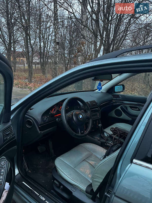 Универсал BMW 5 Series 2002 в Костополе