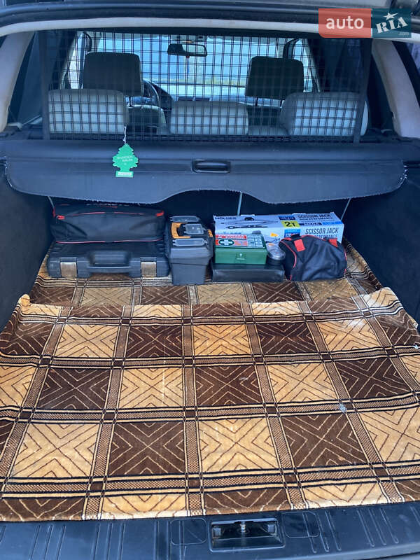 Универсал BMW 5 Series 2002 в Костополе