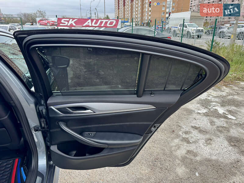 Седан BMW 5 Series 2018 в Киеве