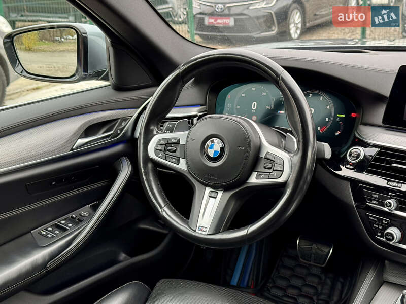 Седан BMW 5 Series 2018 в Киеве