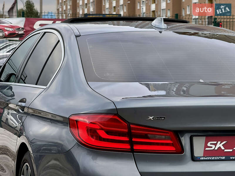 Седан BMW 5 Series 2018 в Киеве