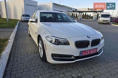 Седан BMW 5 Series 2016 в Львові