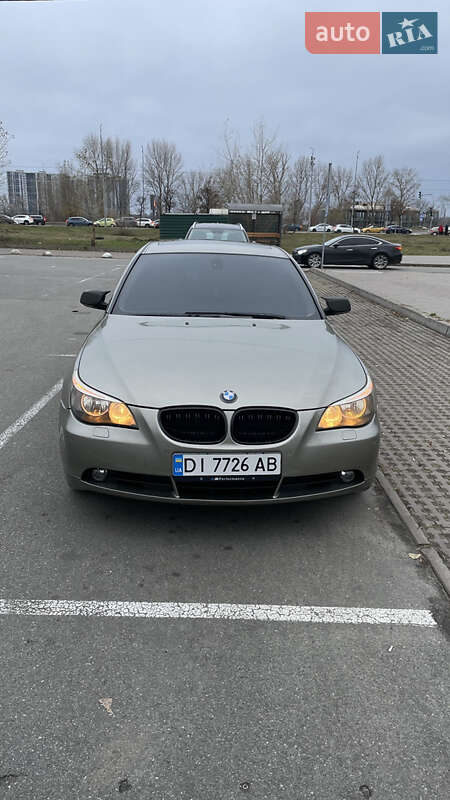 Седан BMW 5 Series 2004 в Киеве фото 2 Седан BMW 5 Series 2004 в Киеве