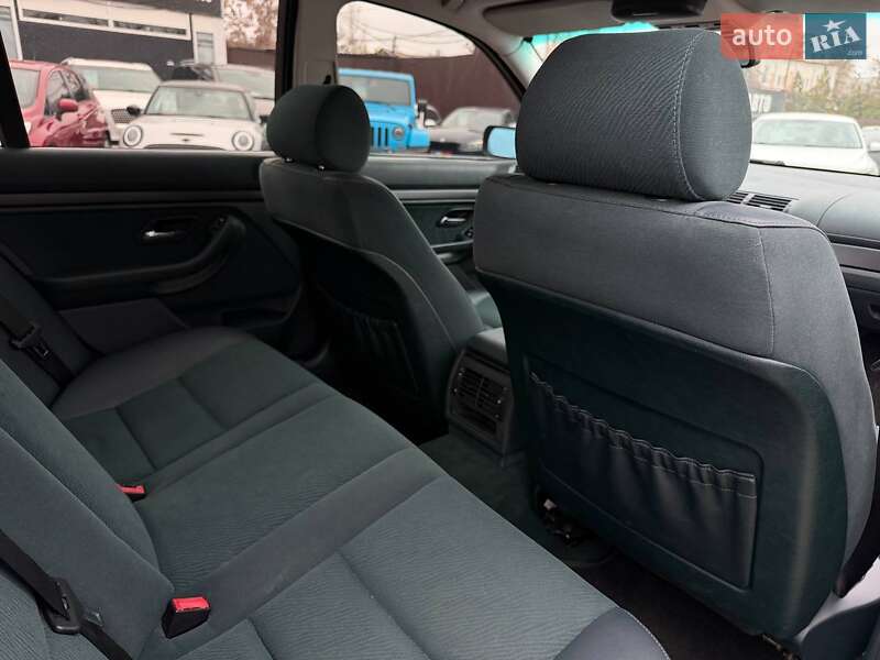 Седан BMW 5 Series 2001 в Харькове