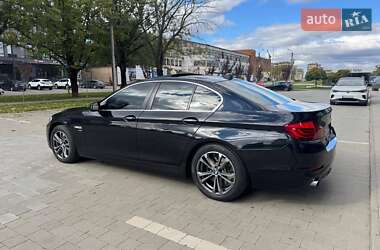 Седан BMW 5 Series 2012 в Ужгороді