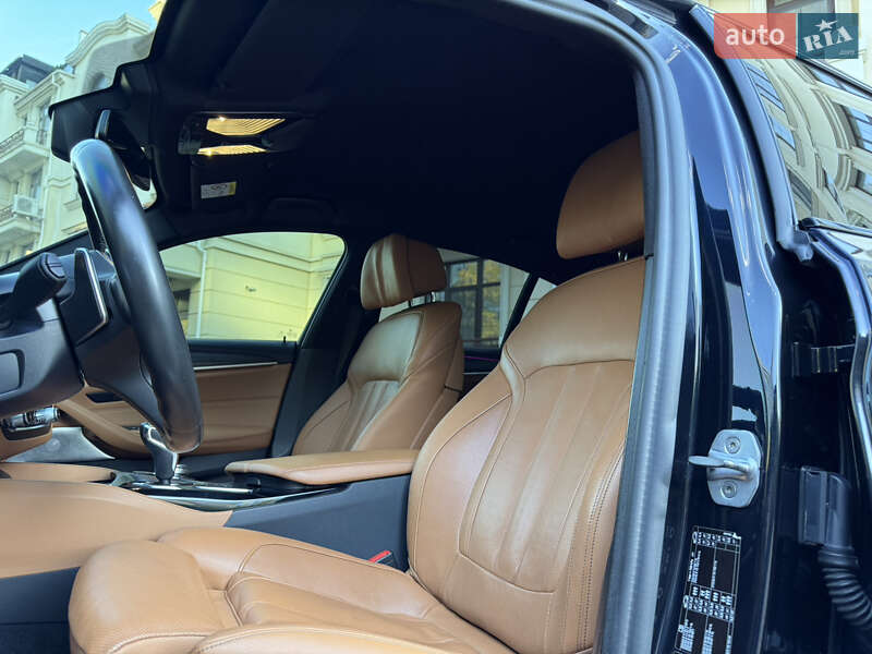 Седан BMW 5 Series 2017 в Одессе