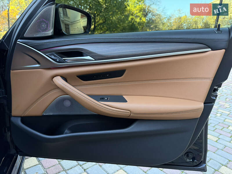 Седан BMW 5 Series 2017 в Одессе