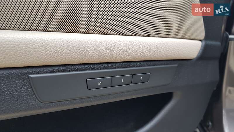 Седан BMW 5 Series 2010 в Києві фото 13 Седан BMW 5 Series 2010 в Києві