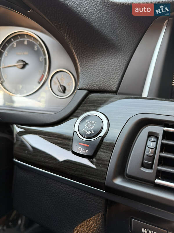 Седан BMW 5 Series 2012 в Днепре