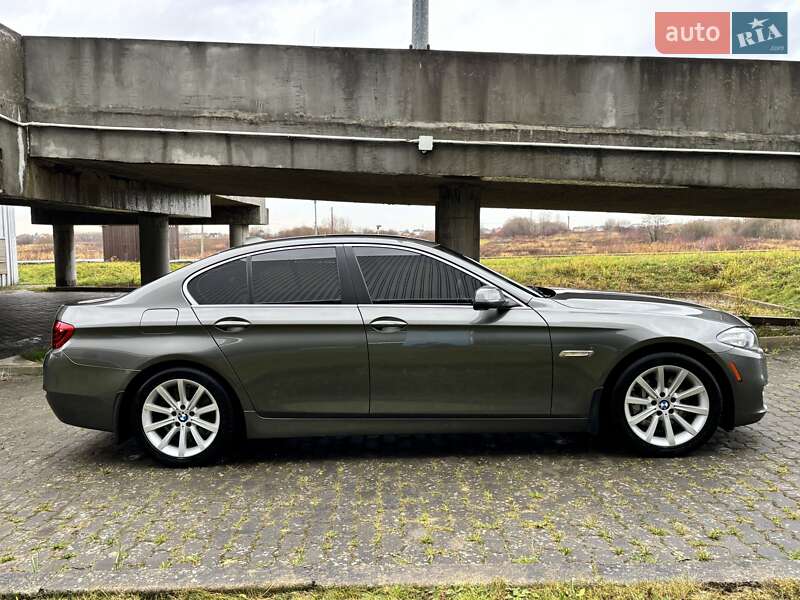 Седан BMW 5 Series 2013 в Львові