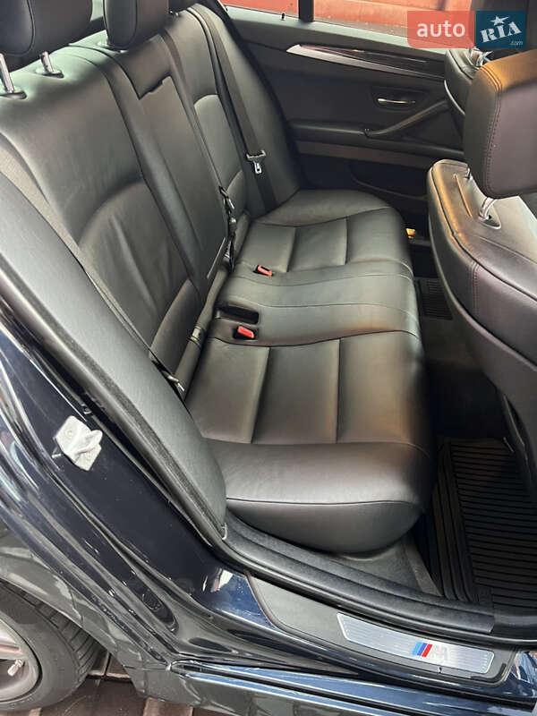 Седан BMW 5 Series 2012 в Киеве