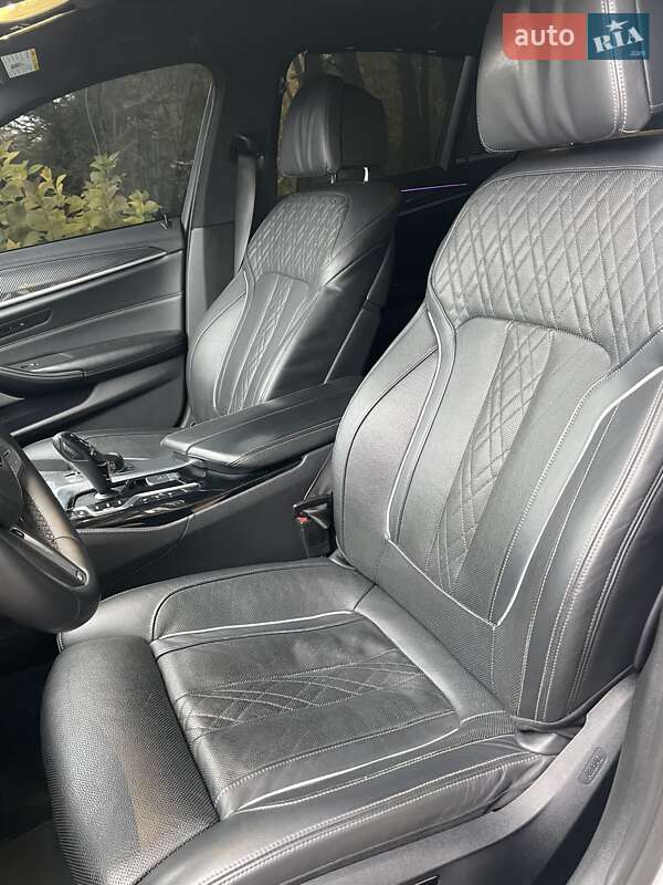 Седан BMW 5 Series 2018 в Борисполе фото 25 Седан BMW 5 Series 2018 в Борисполе