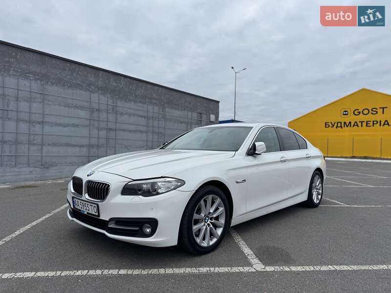 BMW 5 Series 2012
